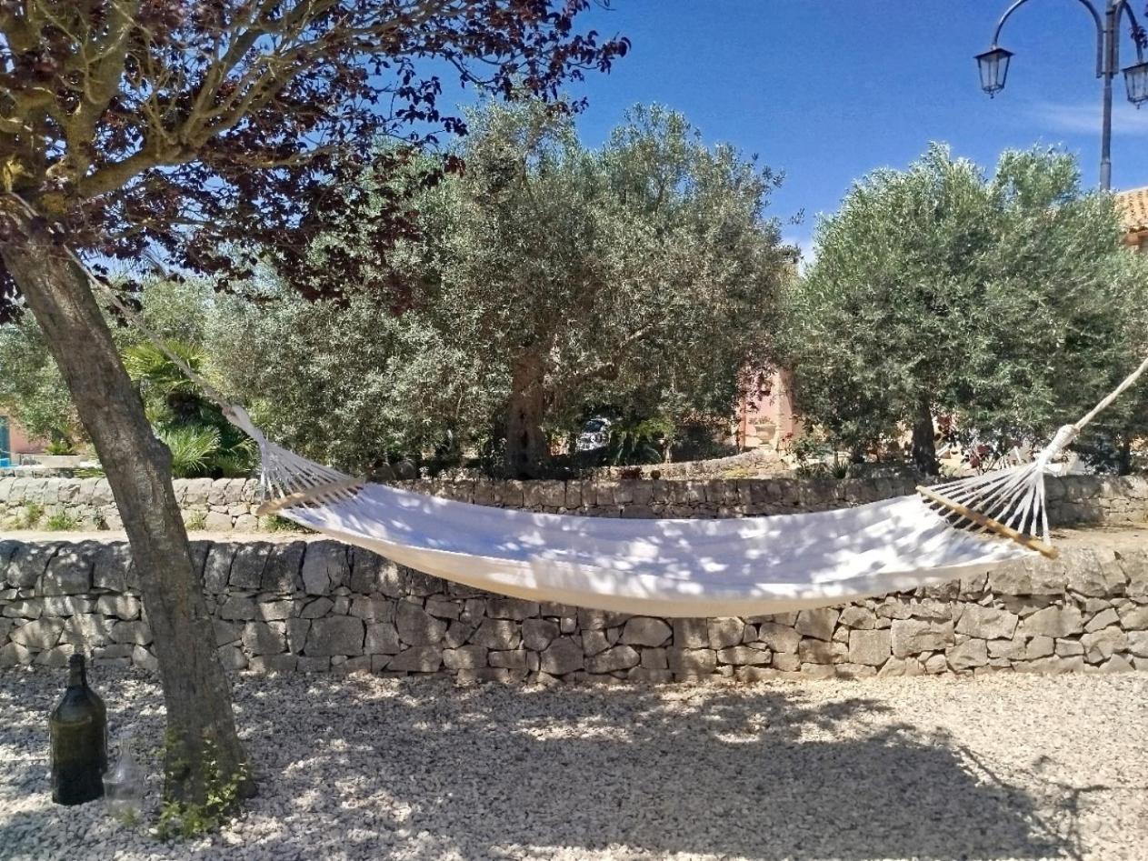 Dependance In Villa Con Piscina Ragusa Exterior foto