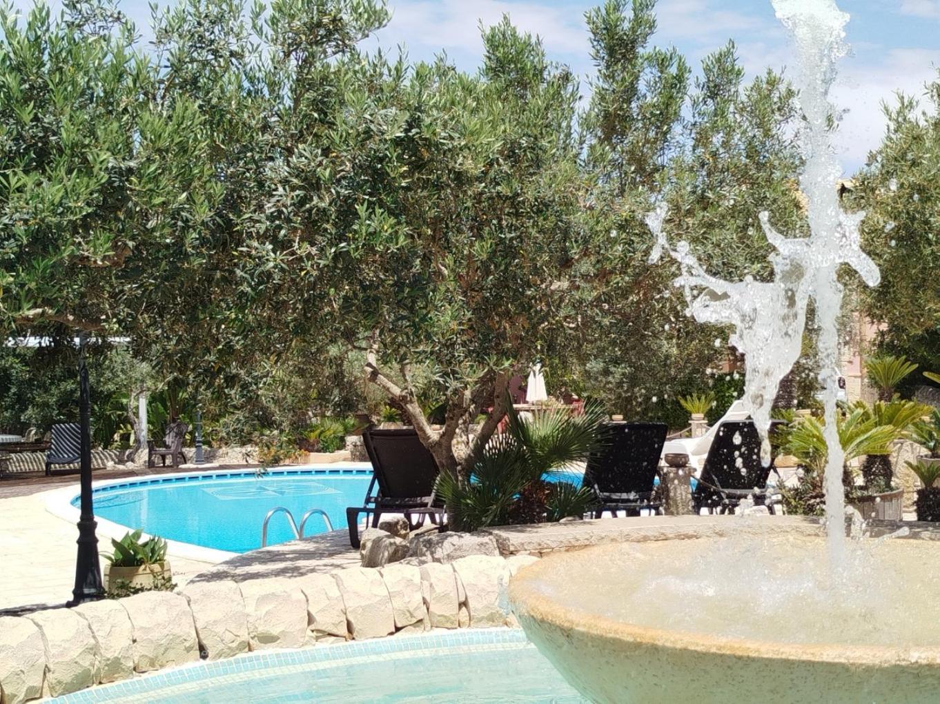 Dependance In Villa Con Piscina Ragusa Exterior foto